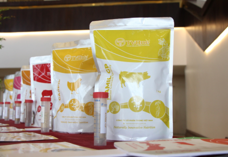 INFORMATIONAL SEMINAR “THE BREAKTHROUGH SOLUTIONS FOR PLANT EXTRACTED FEED ADDITIVES PRODUCTION IN VIETNAM”